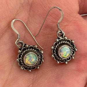 Vintage opal sterling silver 925 earrings